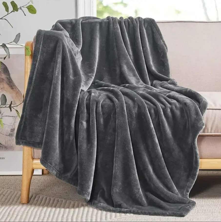 Fleece Throw Blanket - Dark Grey_0